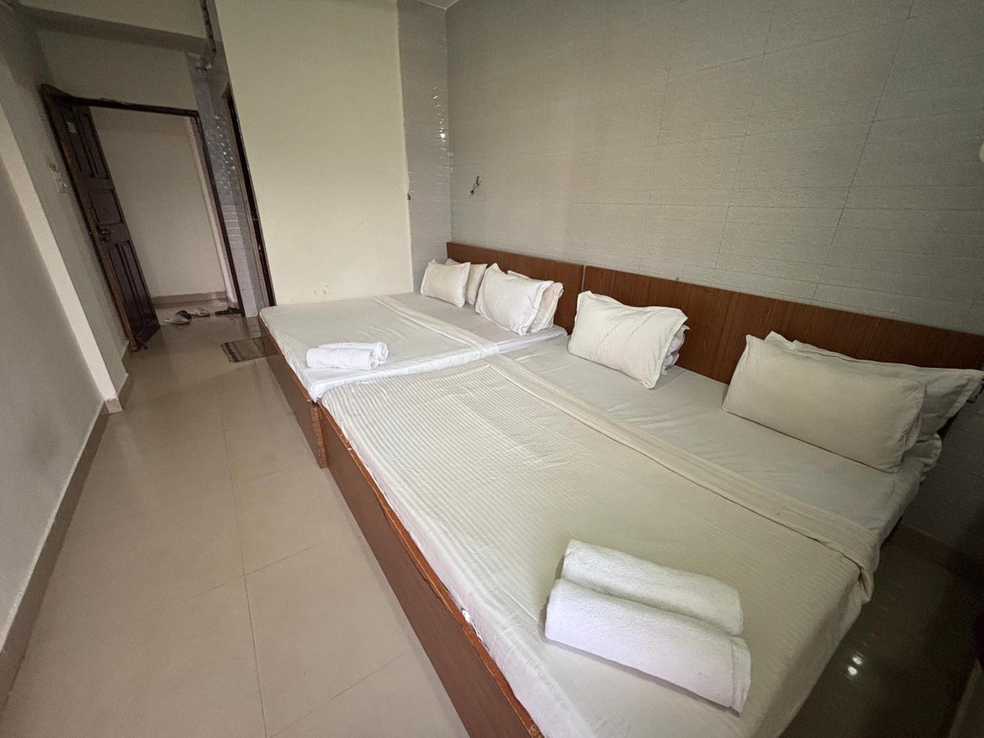 Mehar Rooms Baga Luaran gambar