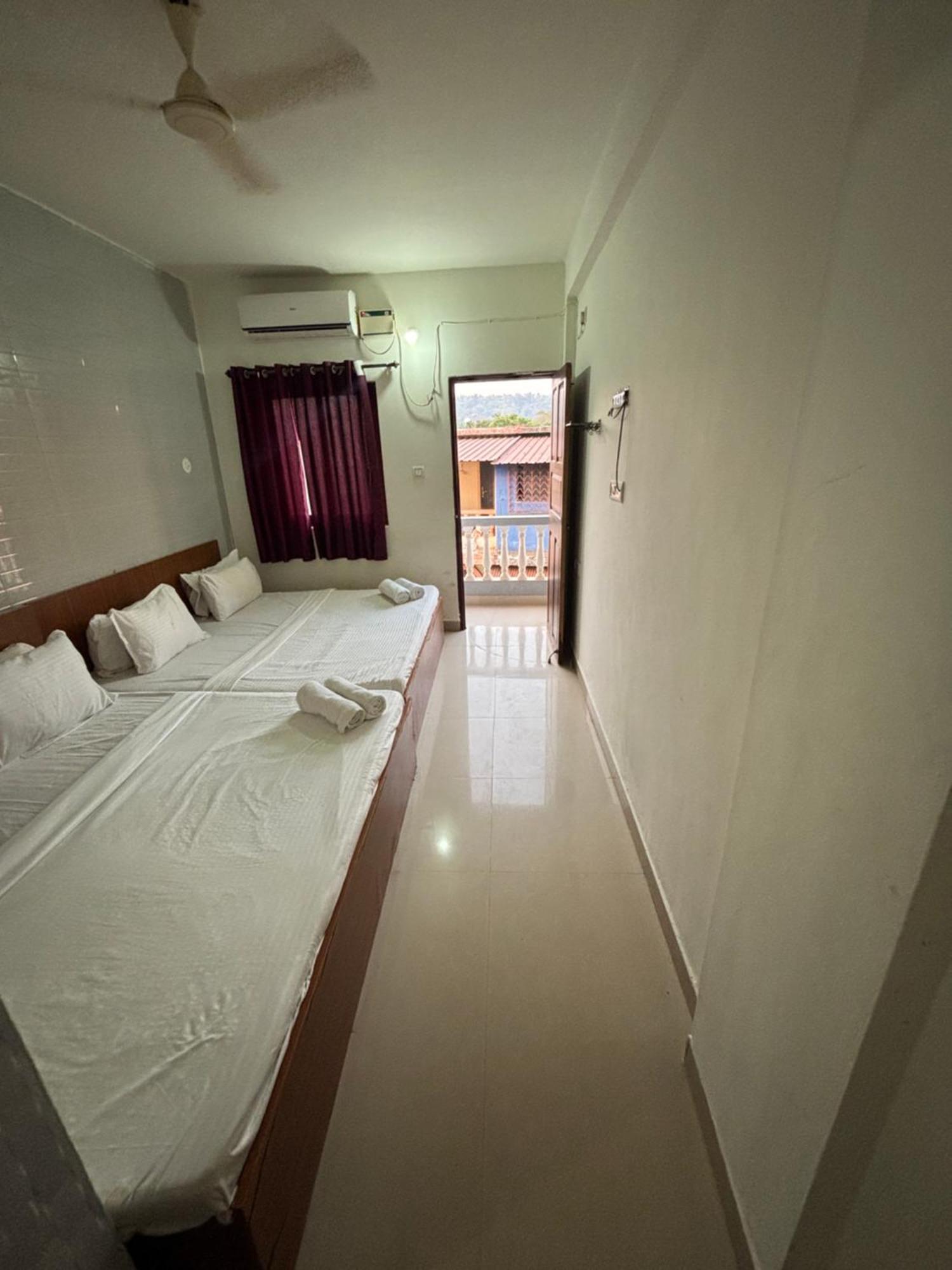 Mehar Rooms Baga Luaran gambar