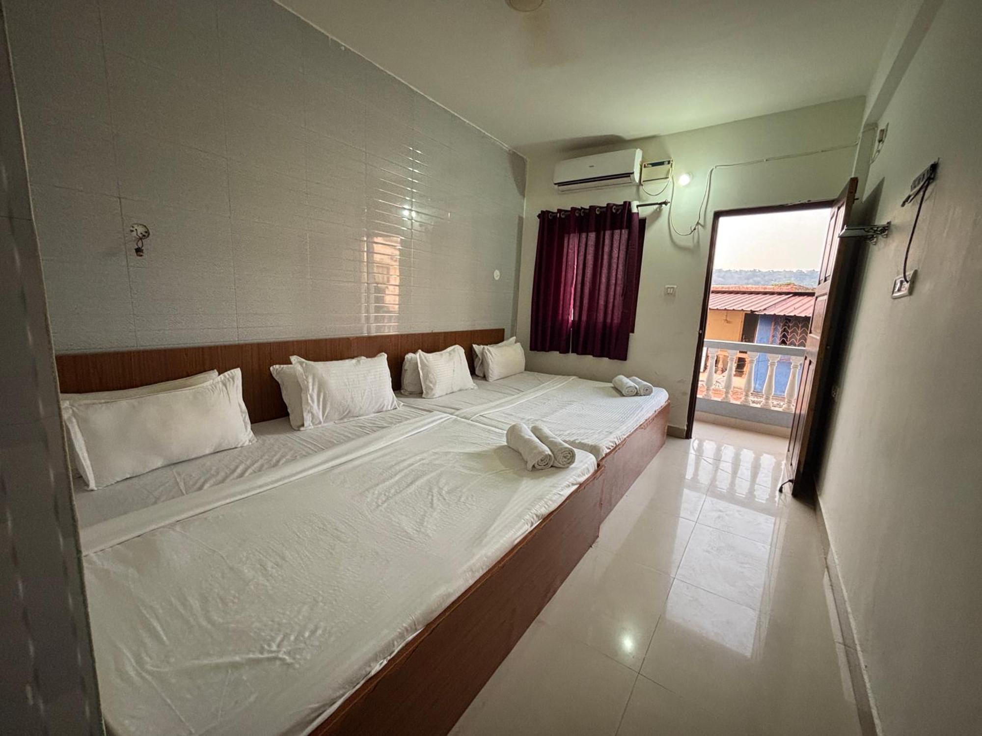 Mehar Rooms Baga Luaran gambar