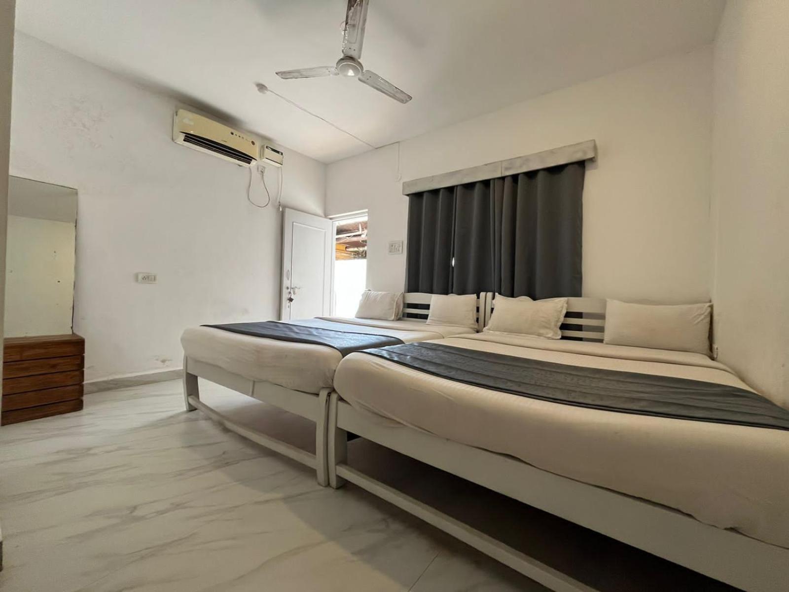 Mehar Rooms Baga Luaran gambar